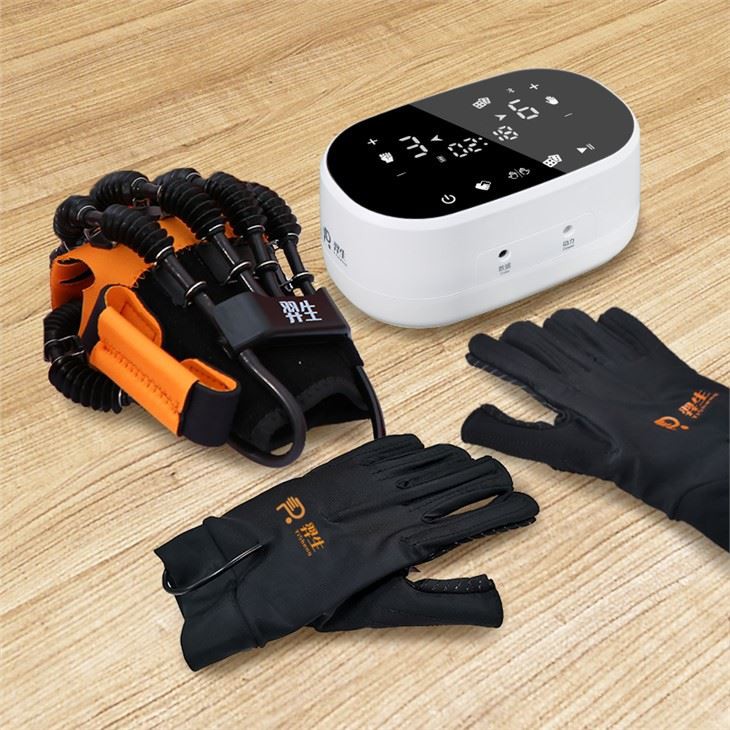 Pirkstu roku vingrinājumu robotu cimds insulta pacientiem
