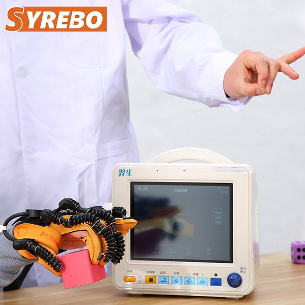 Mīksts robotikas rehabilitācijas cimds